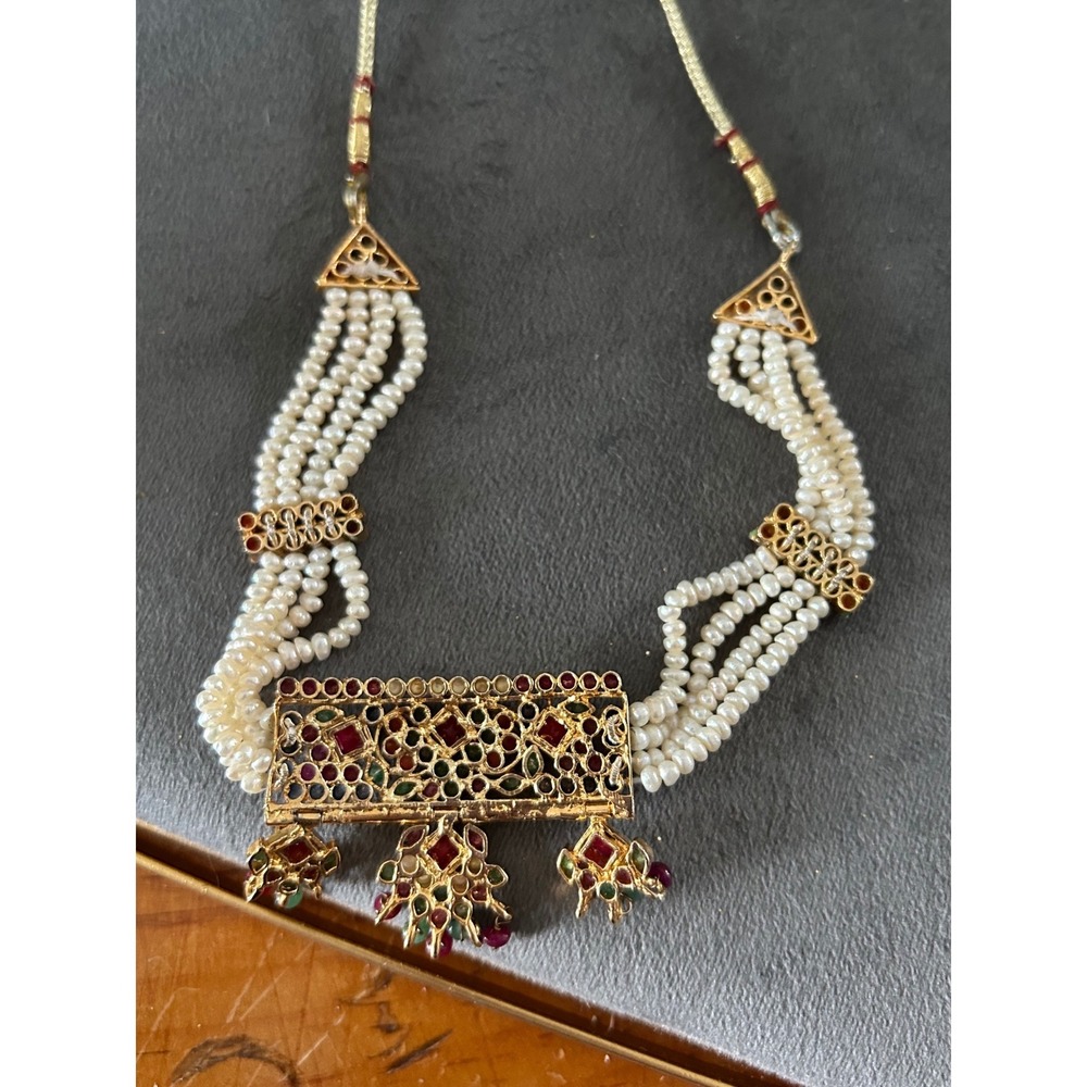 VTG Indian Seed Pearl Choker Necklace Gold Tone Multi Stone Tassel Adjustable - Picture 4 of 5